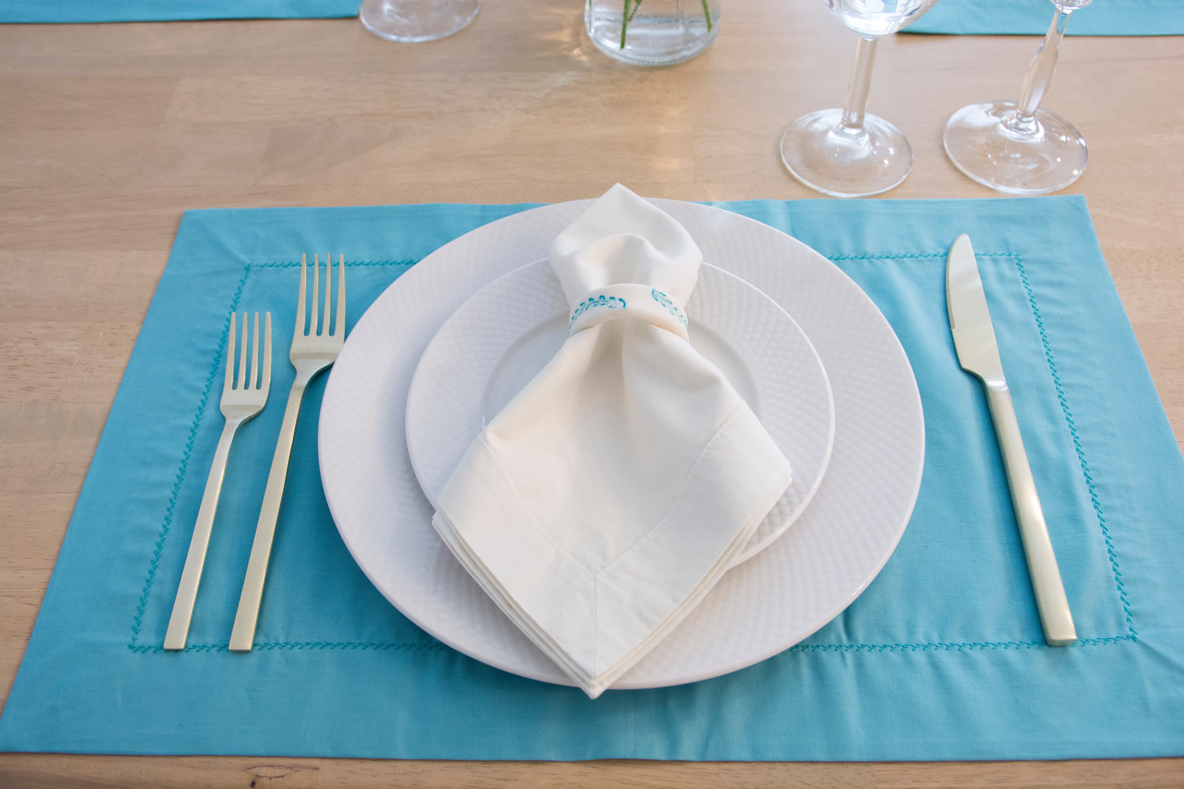 Garden place setting